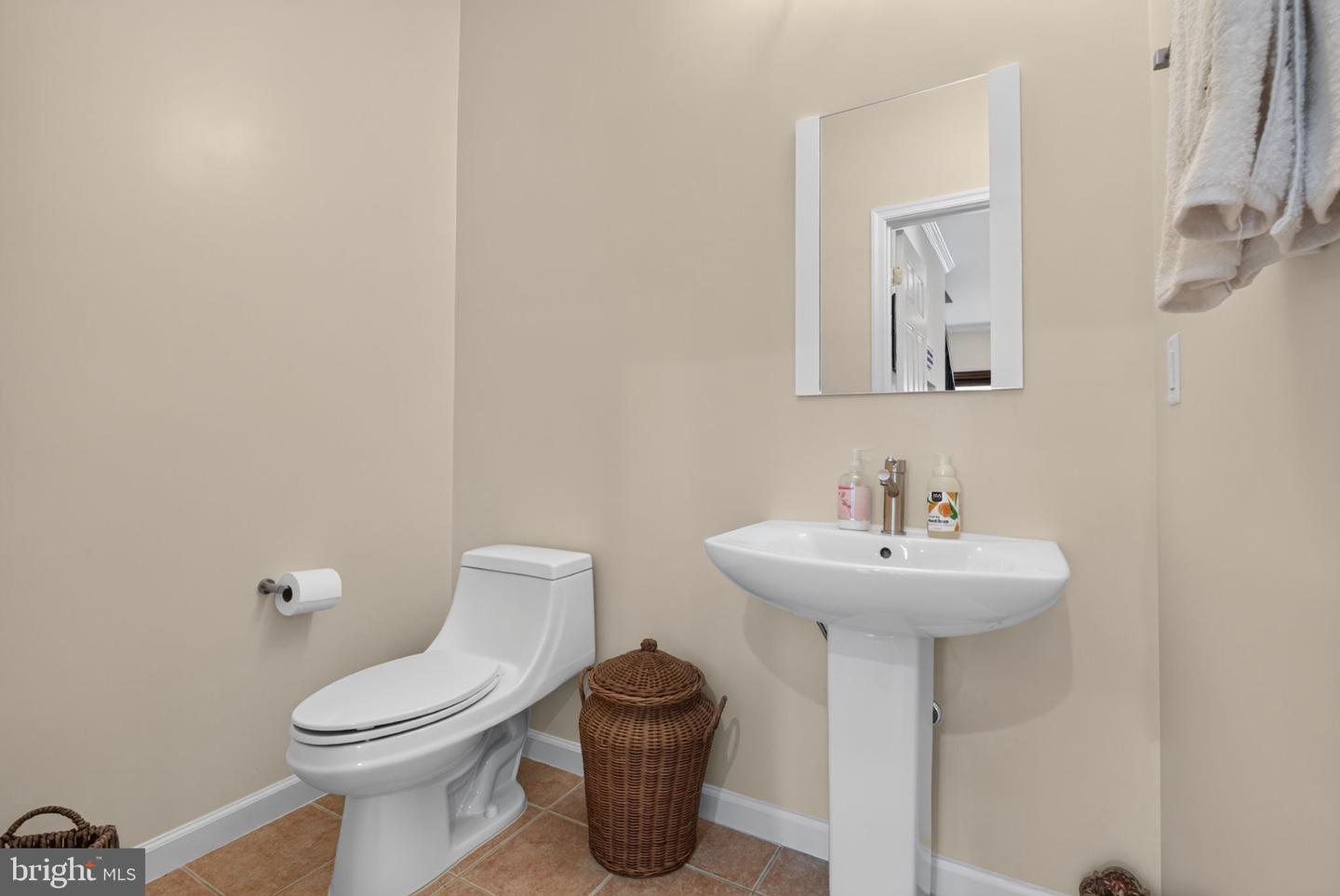 4292 South Capitol Ter Sw Property Photo 18