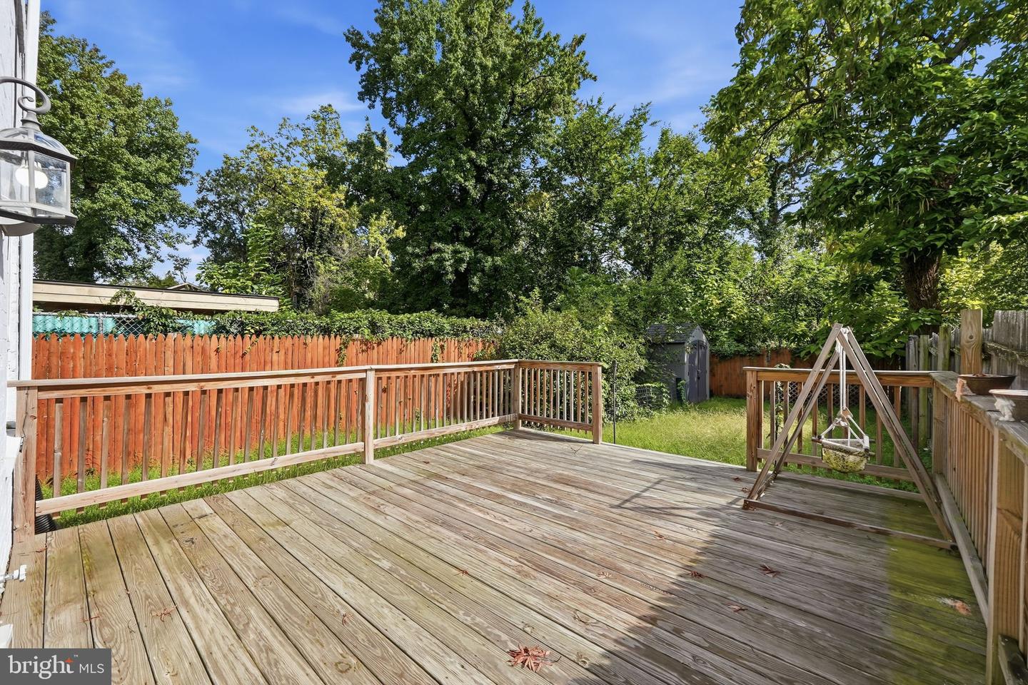 1319 49th Ne Property Photo 29