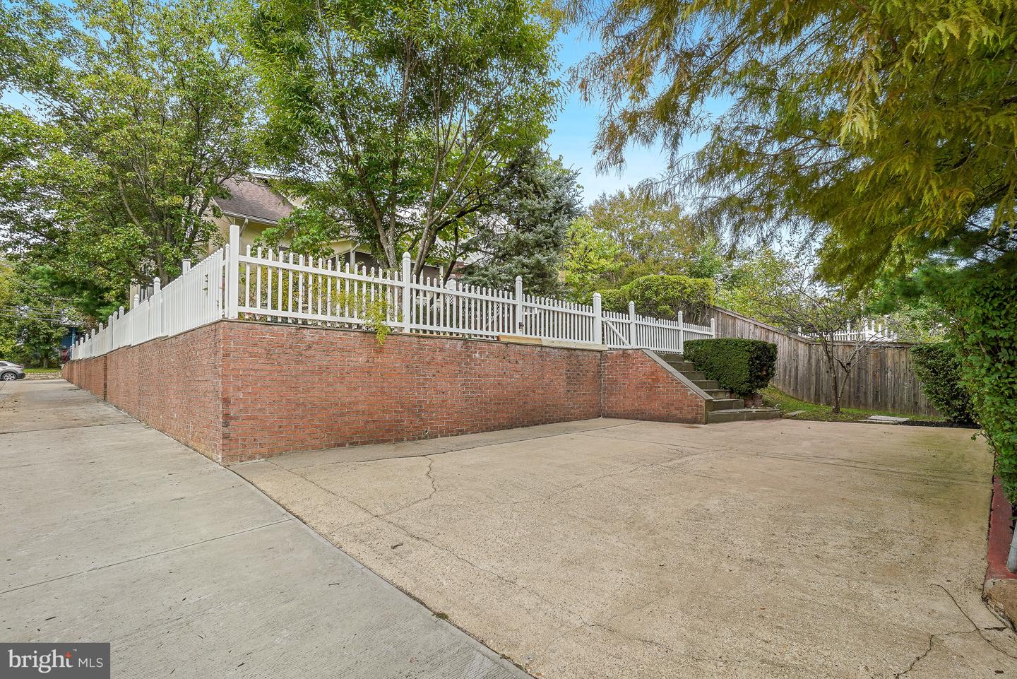 220 Rittenhouse St Nw Property Photo 33
