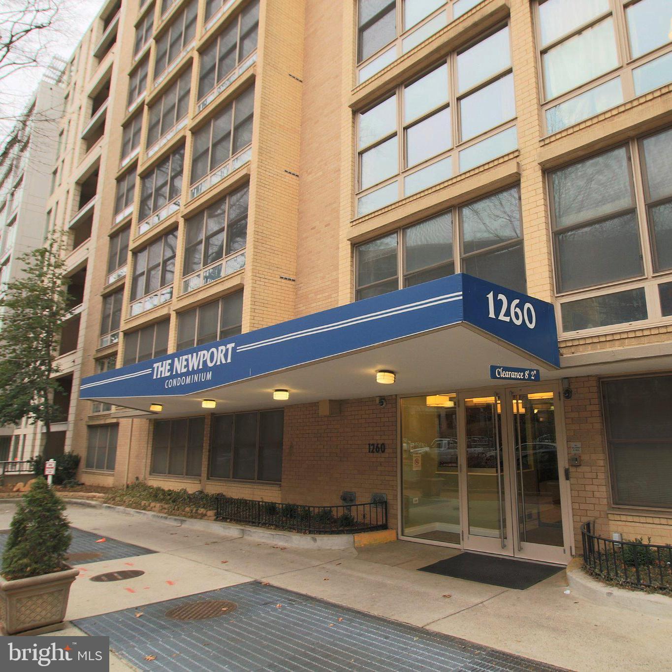 1260 21st St Nw #207 Property Photo 14