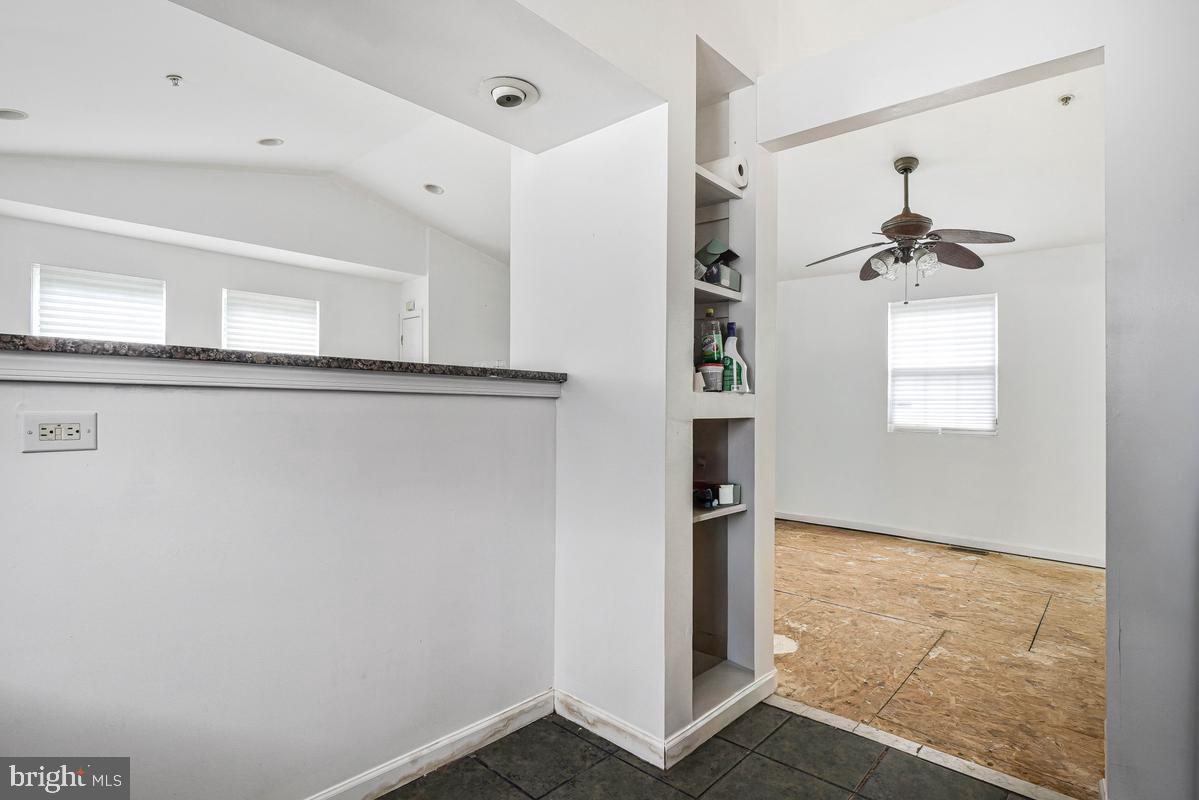522 49th St Ne Property Photo 8