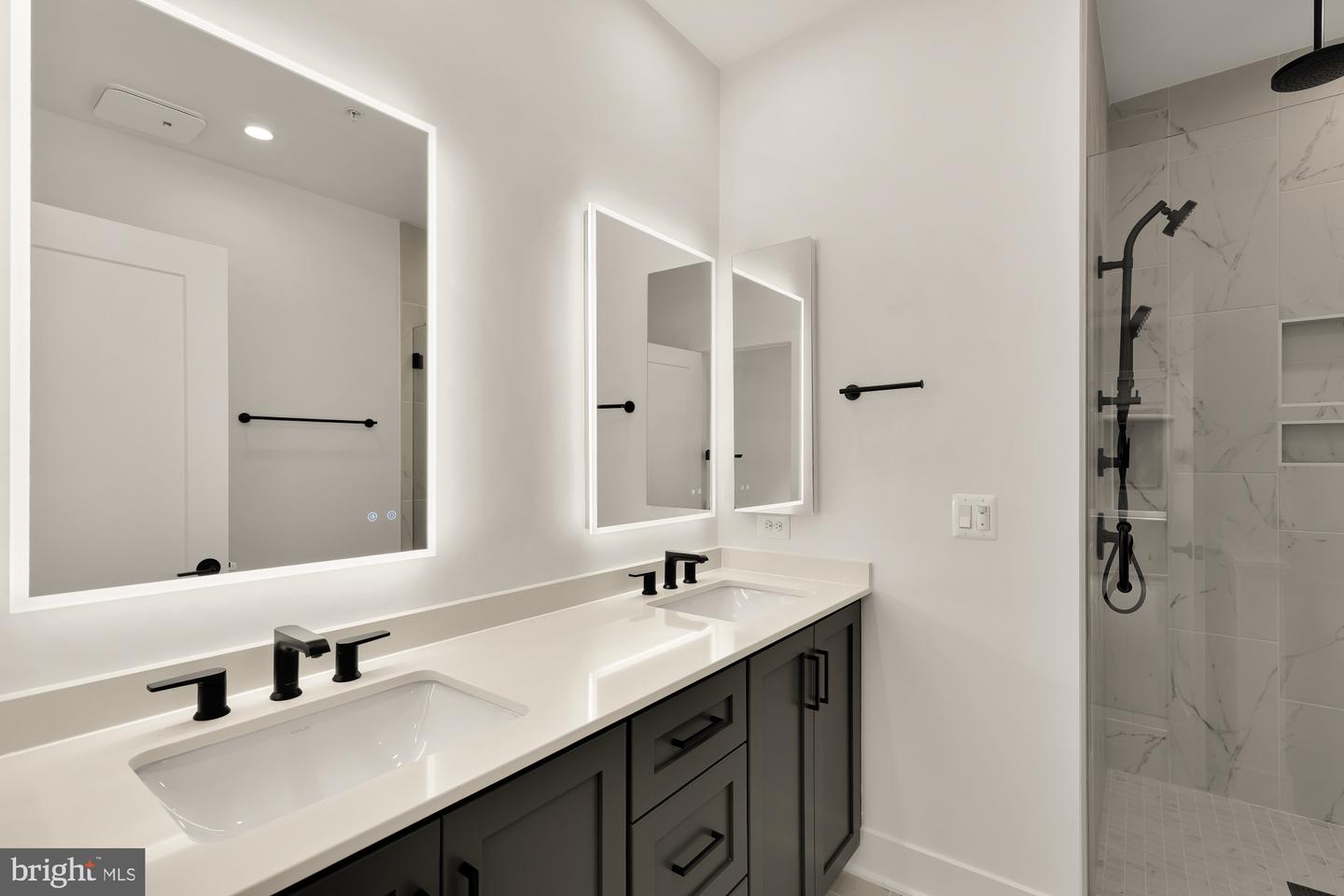 2615 Olmsted Ct Nw Property Photo 20