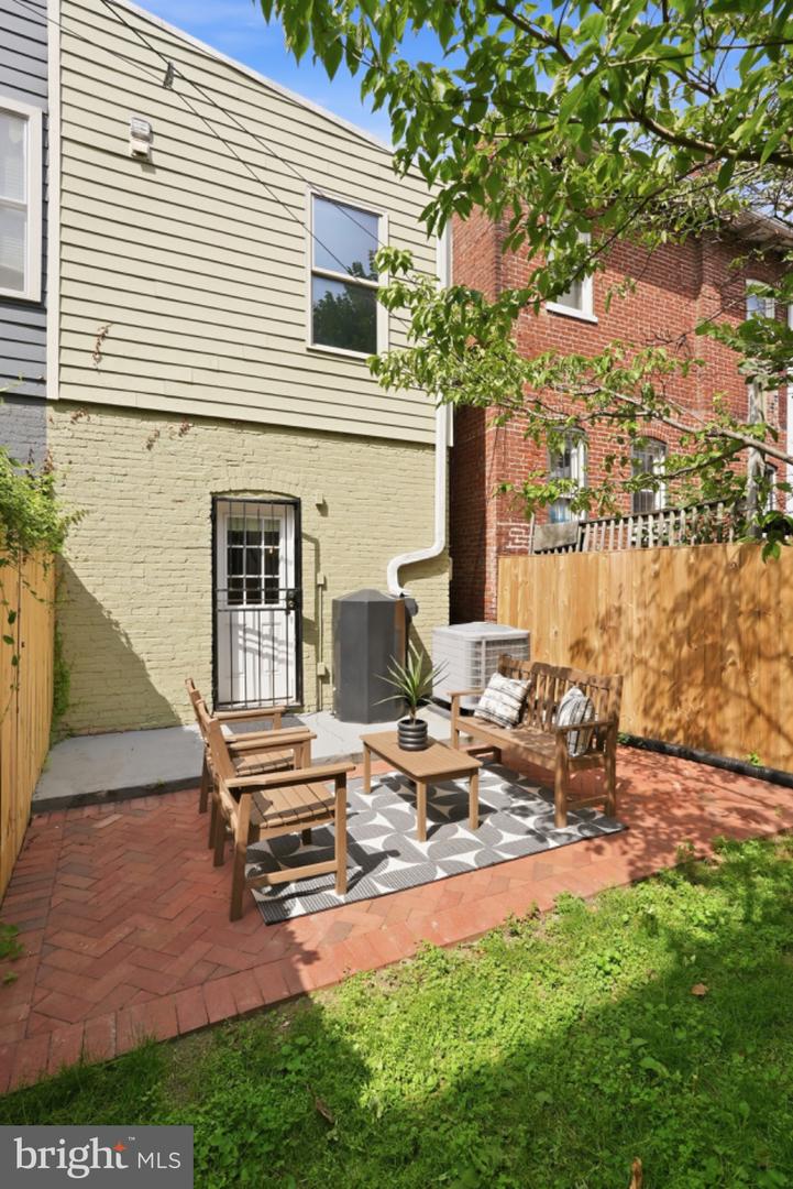 1925 6th St Nw Property Photo 32
