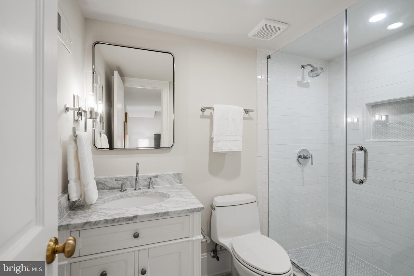 4115 46th St Nw Property Photo 71
