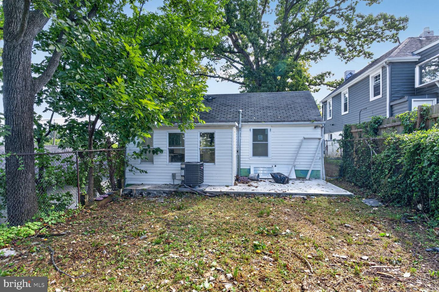 1227 44th Pl Se Property Photo 14