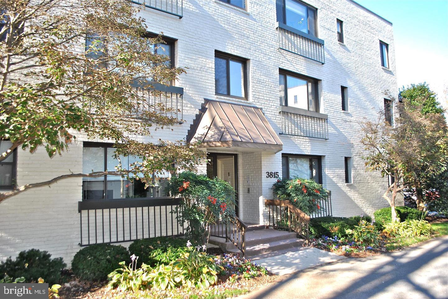 3819 DAVIS PL NW #2 Property Photo 1