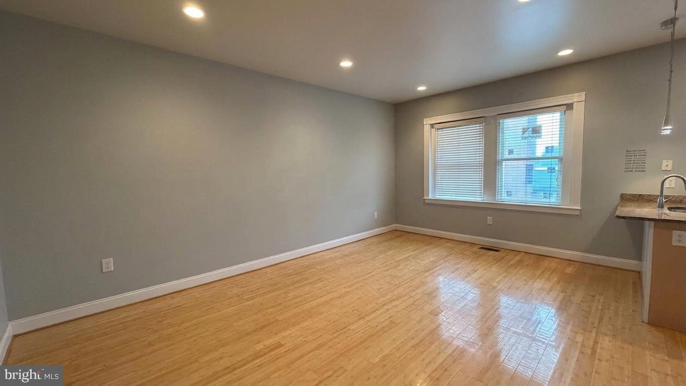 31 Kennedy St Nw #303 Property Photo 11