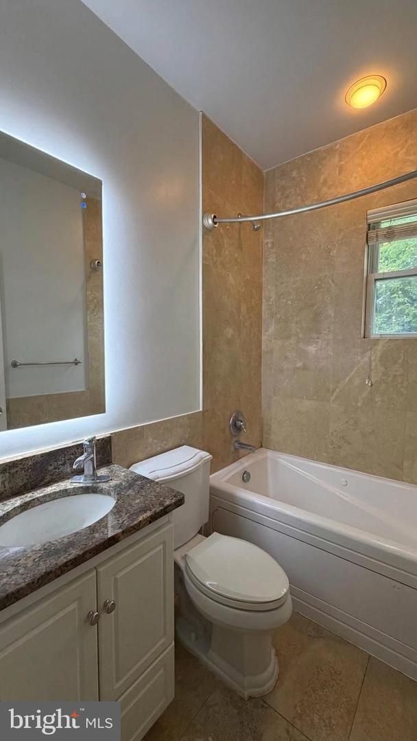 31 Kennedy St Nw #303 Property Photo 16