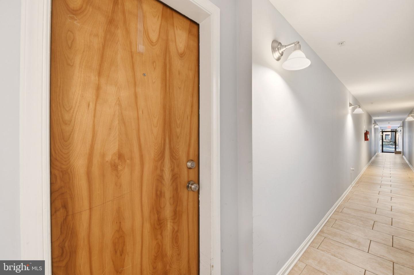 700 Jefferson St Nw #205 Property Photo 2