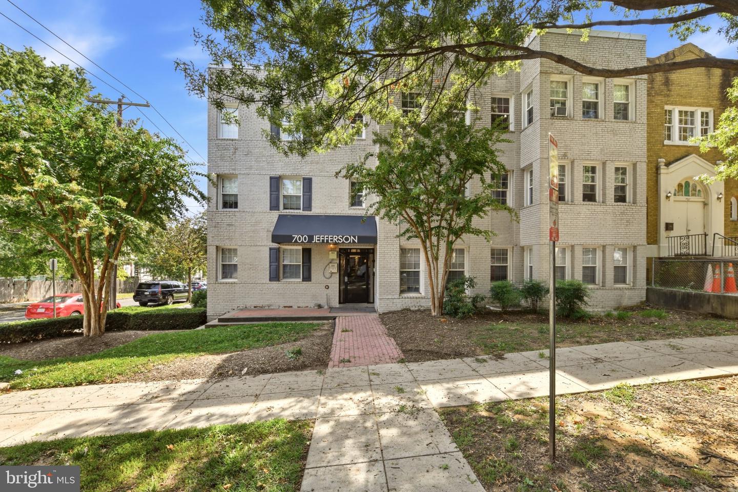 700 Jefferson St Nw #205 Property Photo 21