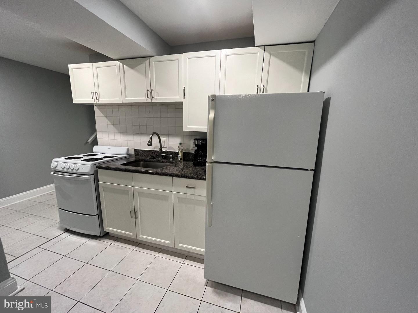1442 Independence Ave Se #1 Property Photo 7