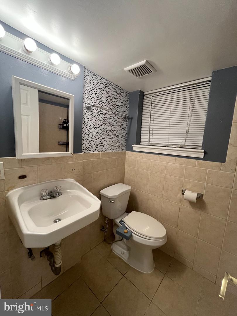 1442 Independence Ave Se #1 Property Photo 14