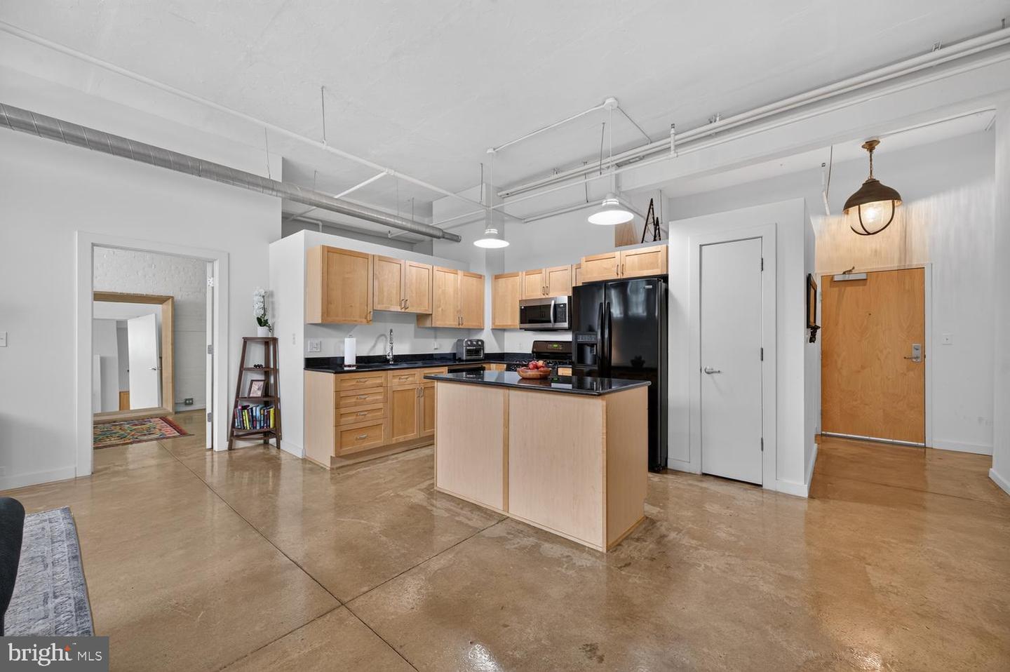 440 12th St Ne #9 Property Photo 8