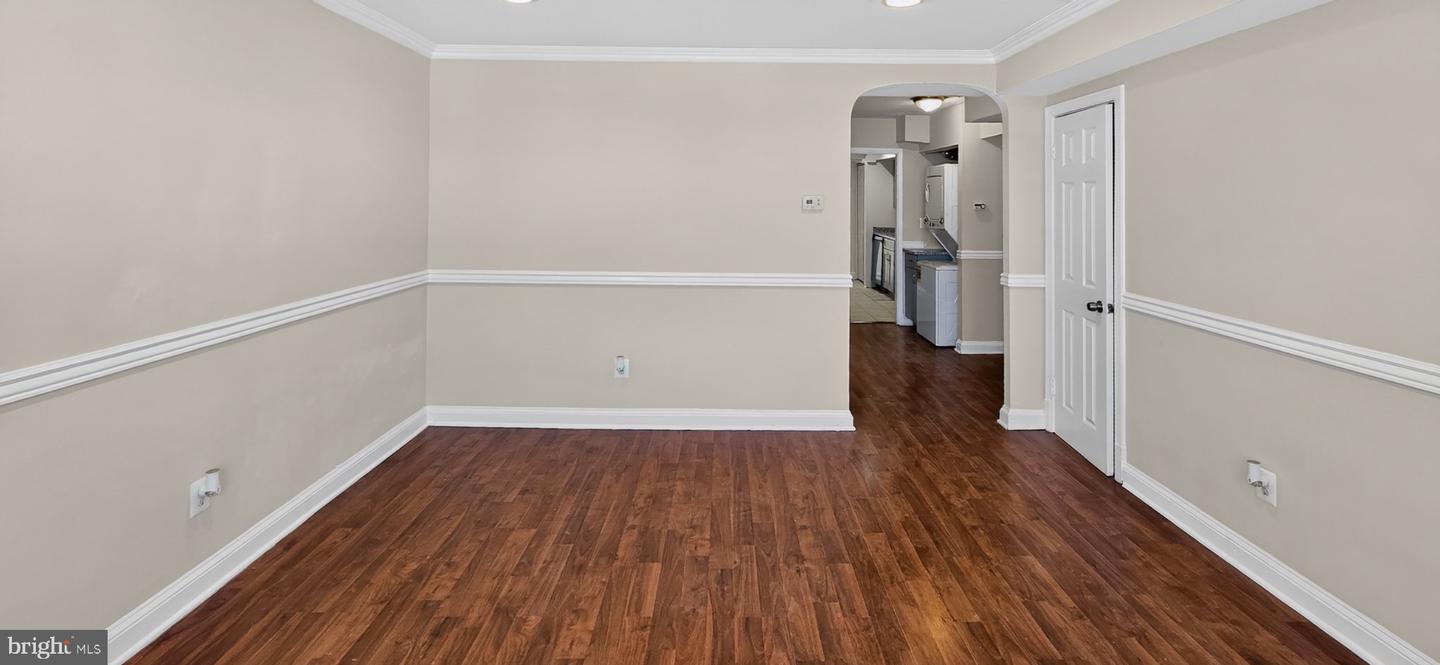 1255 Meigs Pl Ne #3 Property Photo 3