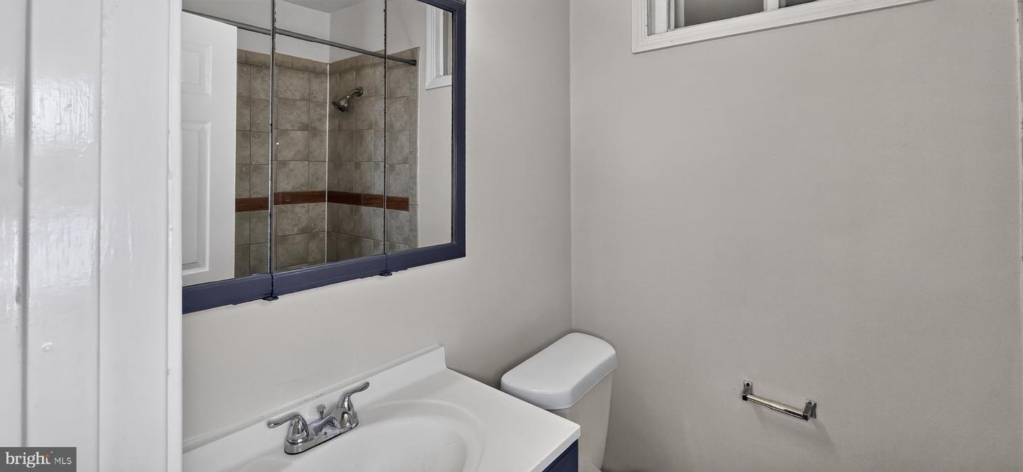 1255 Meigs Pl Ne #3 Property Photo 5