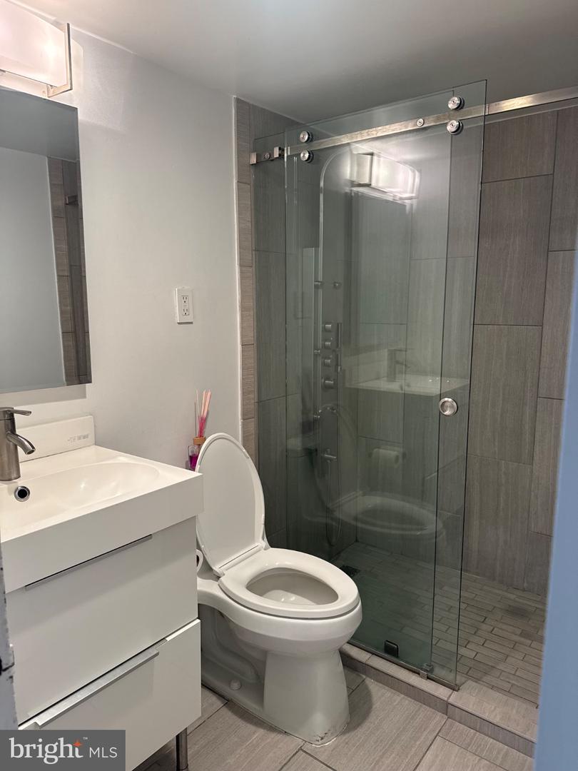 1330 New Hampshire Ave Nw #514 Property Photo 17
