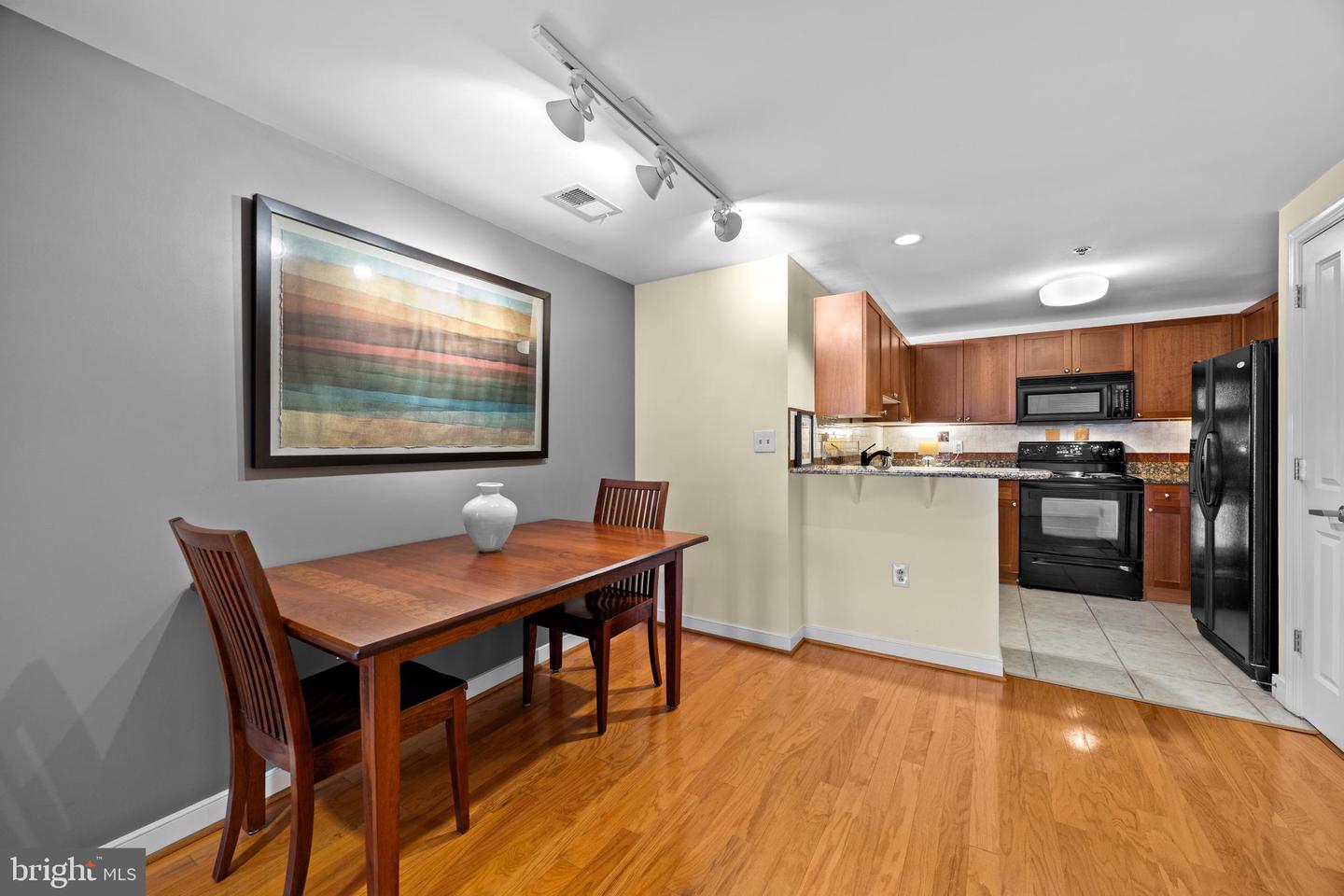 777 7th St Nw #726 Property Photo 10
