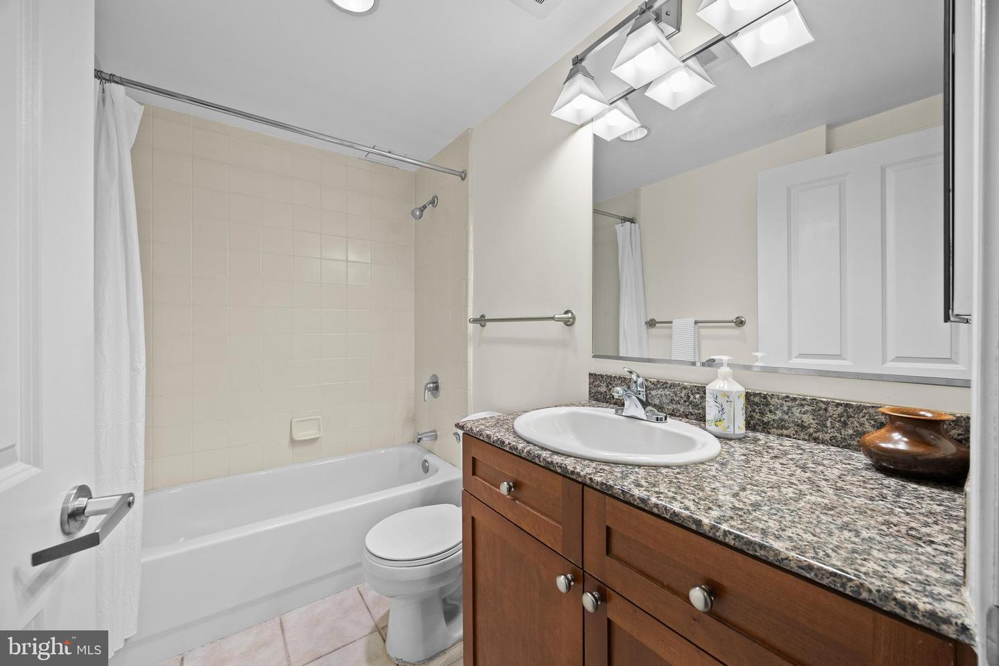 777 7th St Nw #726 Property Photo 32