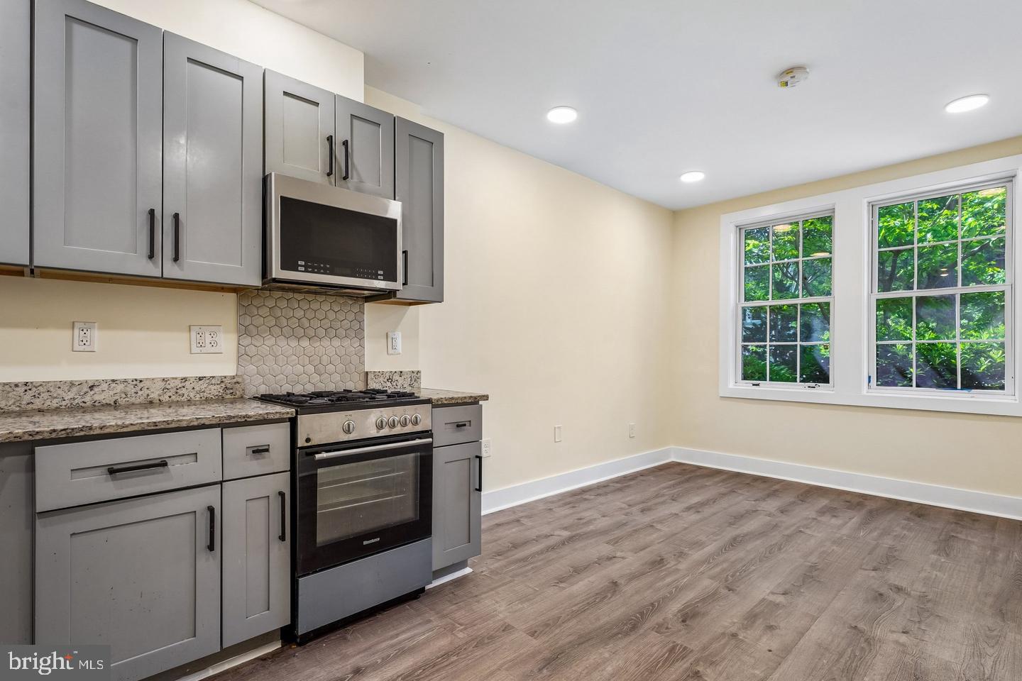 1821 T St Nw Property Photo 2