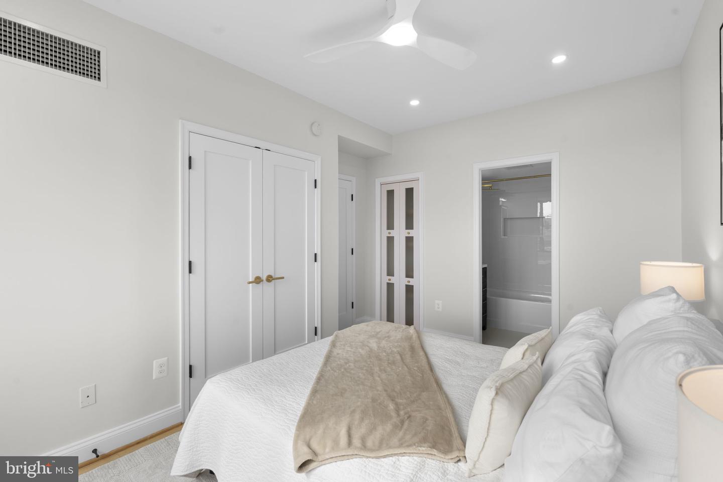 1701 16th St Nw #654 Property Photo 18