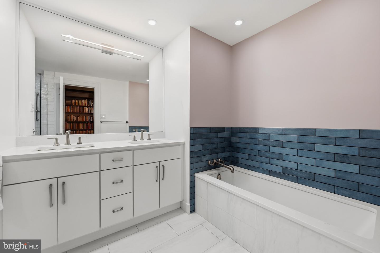 2700 Calvert St Nw #712 Property Photo 18