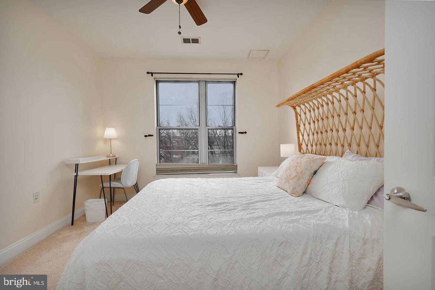 1391 Pennsylvania Ave Se #331 Property Photo 13