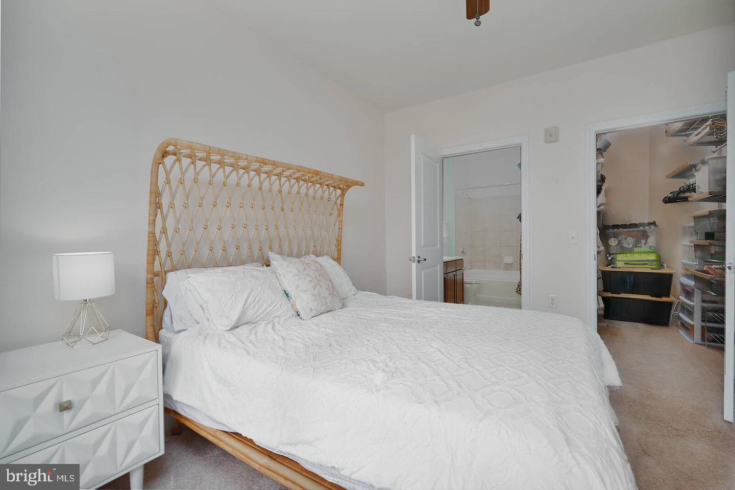 1391 Pennsylvania Ave Se #331 Property Photo 15