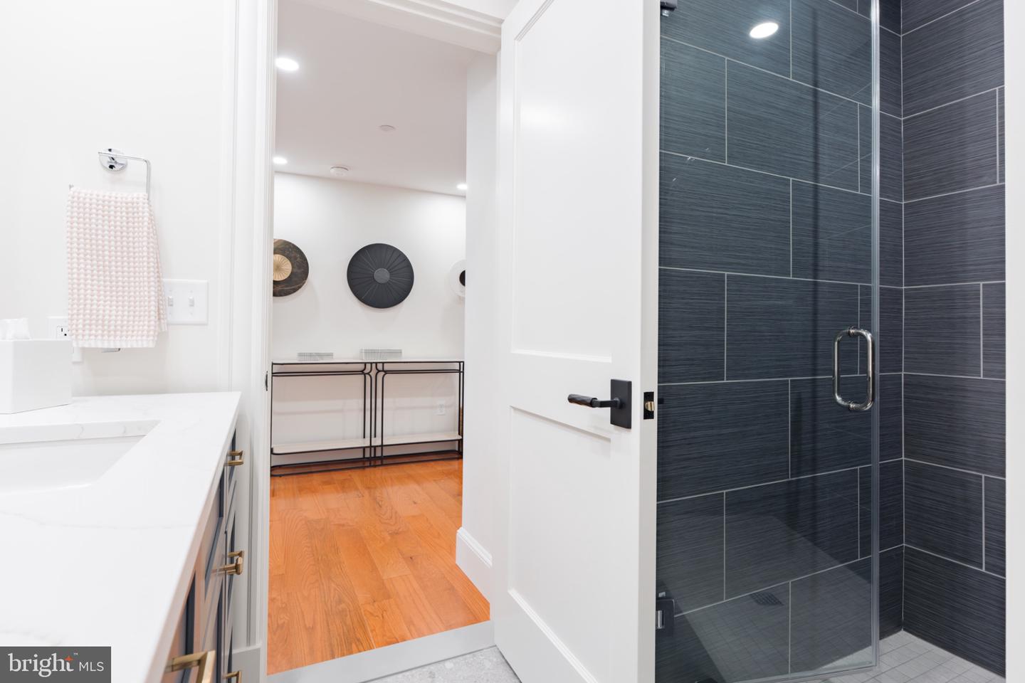 1641 R St Nw #ph Property Photo 16