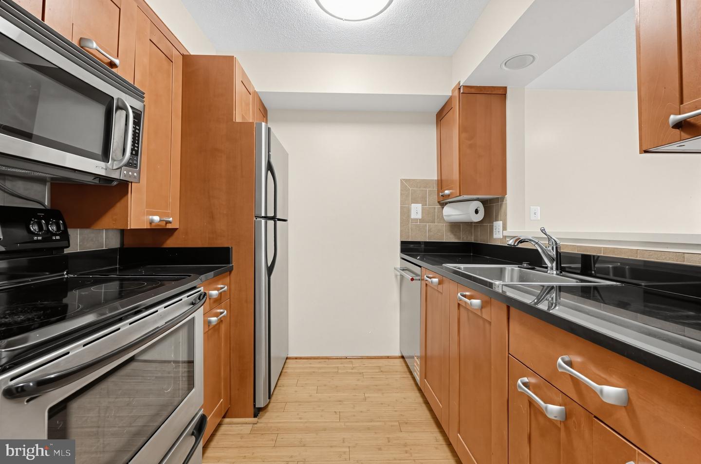 2111 Wisconsin Ave Nw #104 Property Photo 8
