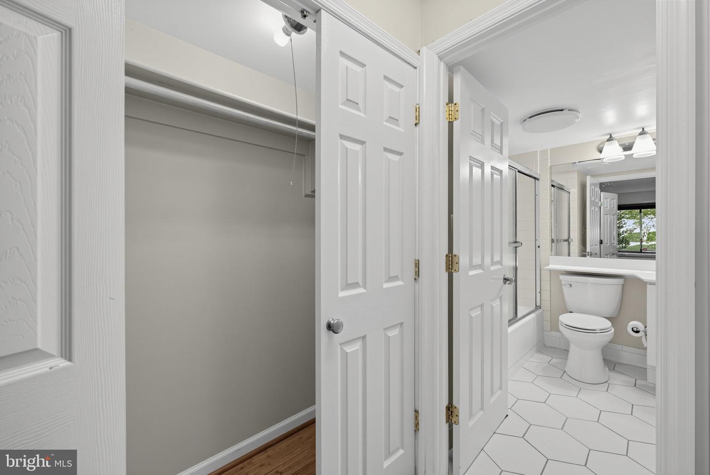 2111 Wisconsin Ave Nw #104 Property Photo 16