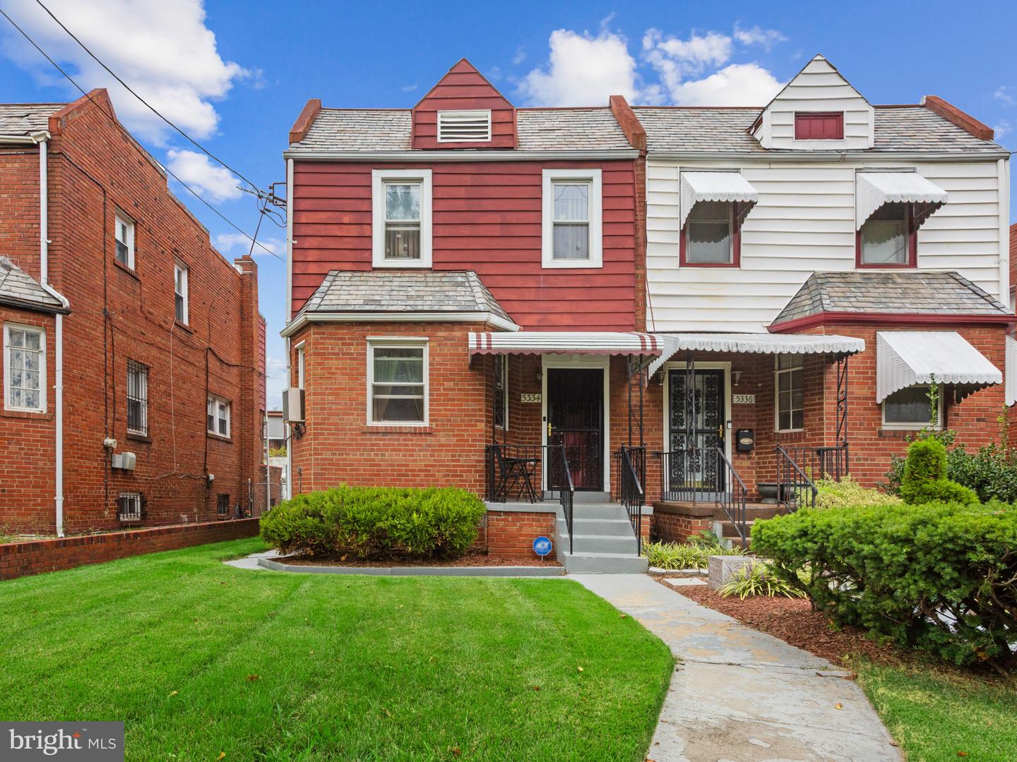 5334 E CAPITOL ST NE Property Photo 1