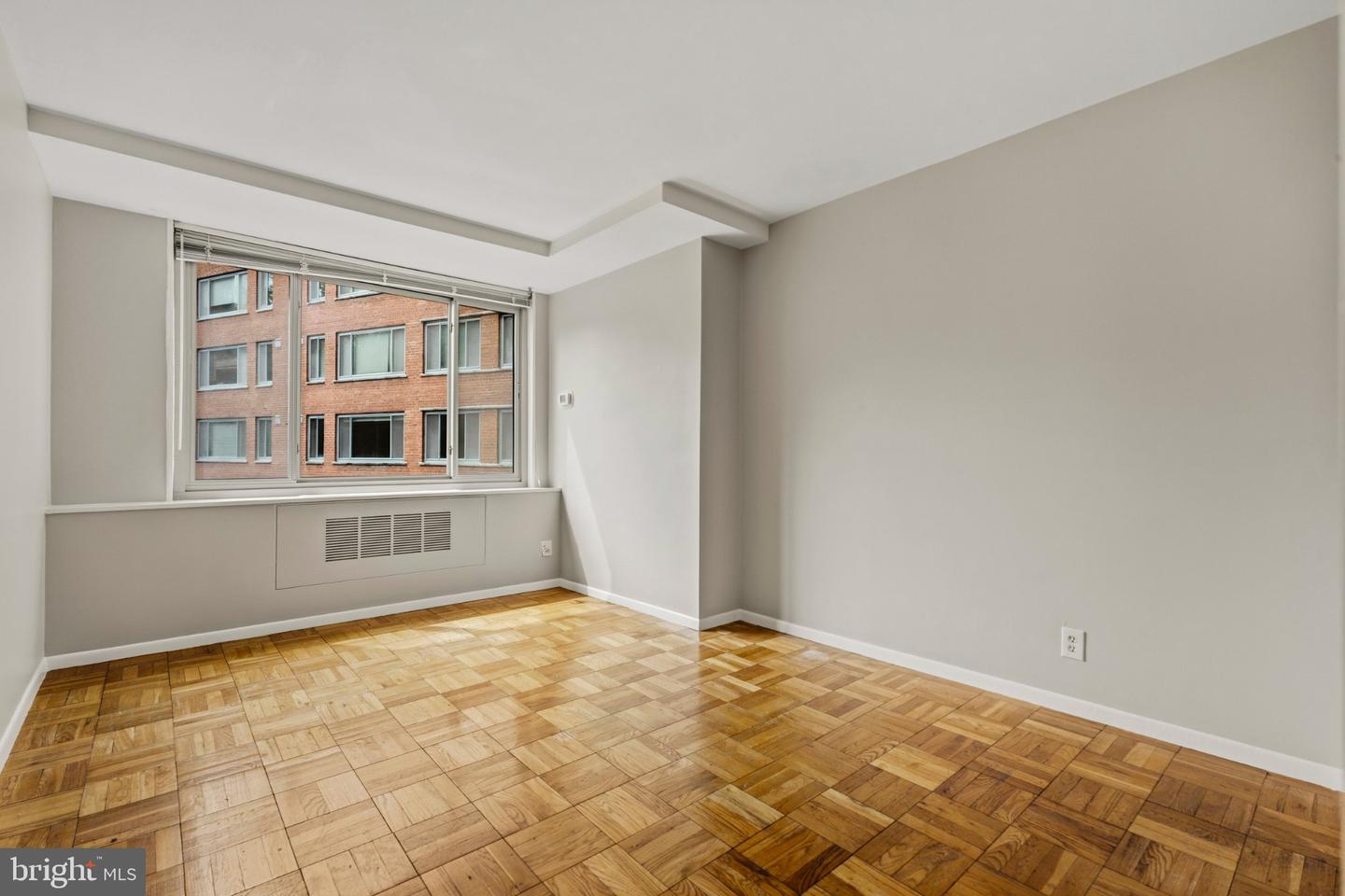 4200 Cathedral Ave Nw #607 Property Photo 22