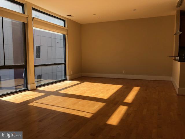 1425 Euclid St Nw #8 Property Photo 9