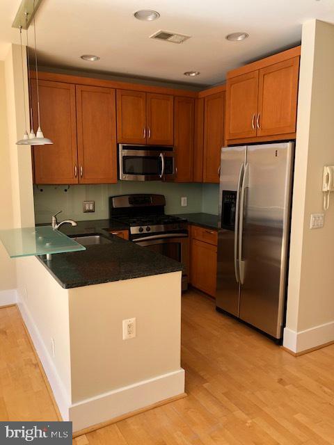 1425 Euclid St Nw #8 Property Photo 11