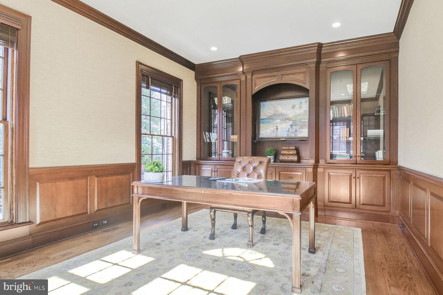 1935 Foxview Cir Nw Property Photo 6