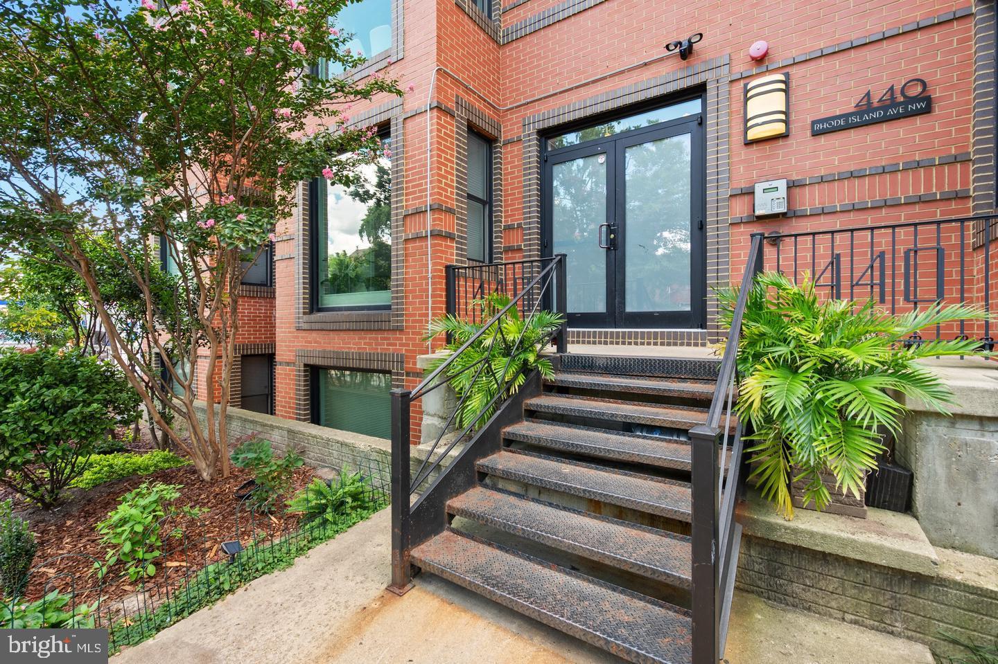 440 RHODE ISLAND AVE NW #203 Property Photo 1