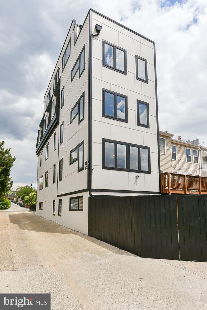 1915 H St Ne #2 Property Photo 14