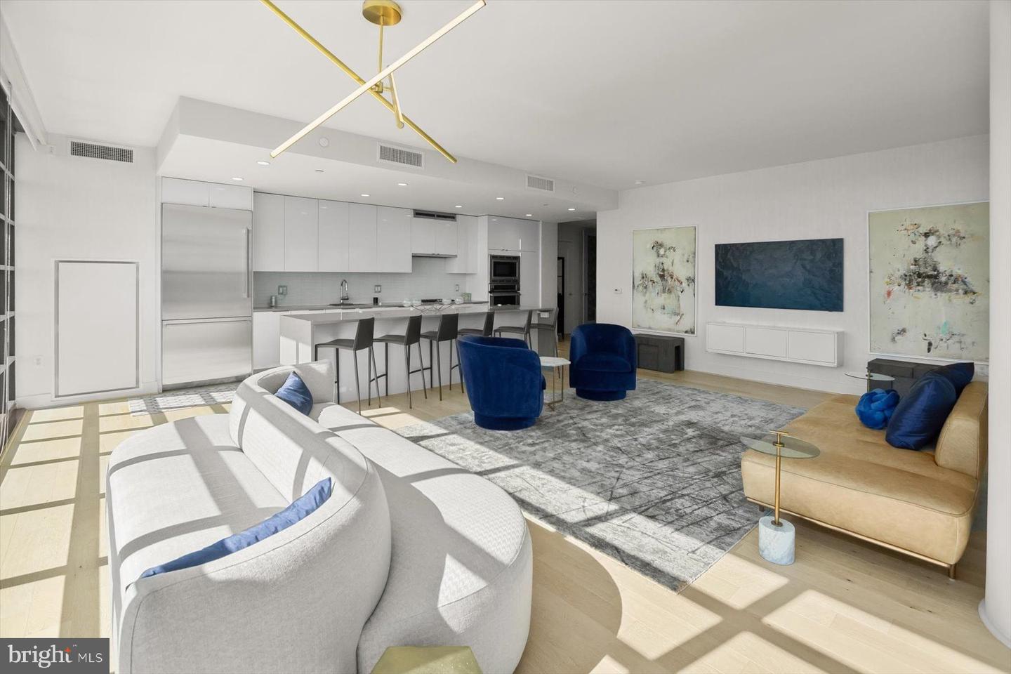 45 Sutton Sq Sw #509 Property Photo 4