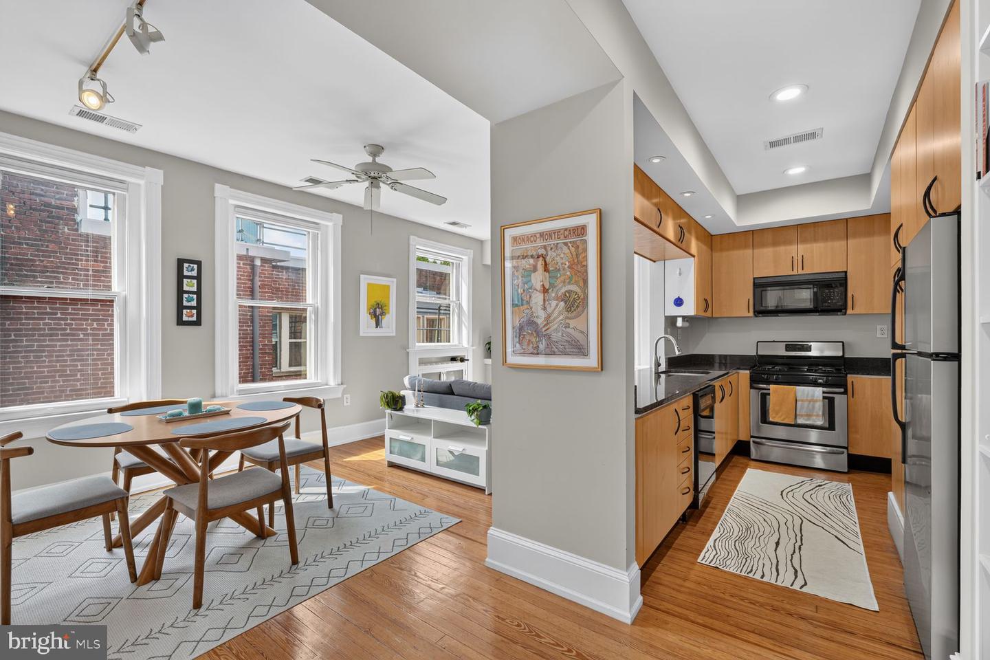 1832 Biltmore St Nw #42 Property Photo 3