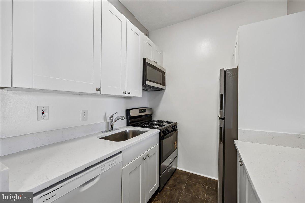 1851 Nw Columbia Rd Nw #401 Property Photo 7