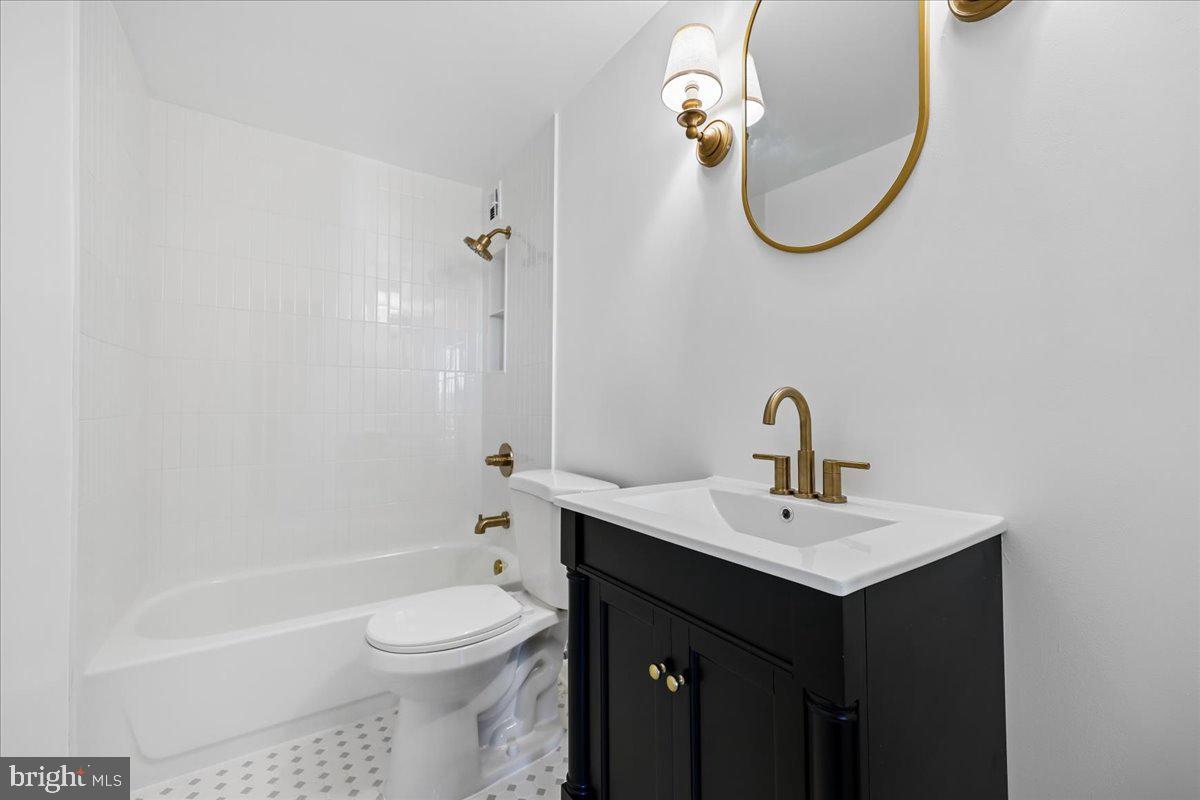 1851 Nw Columbia Rd Nw #401 Property Photo 20