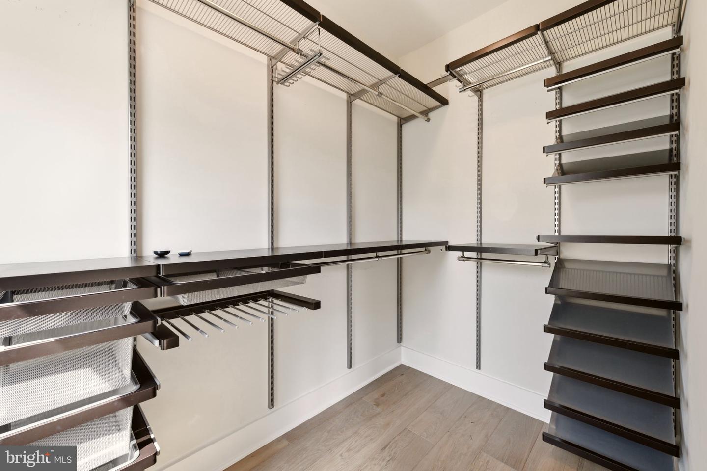 320 Webster St Nw #2 Property Photo 11