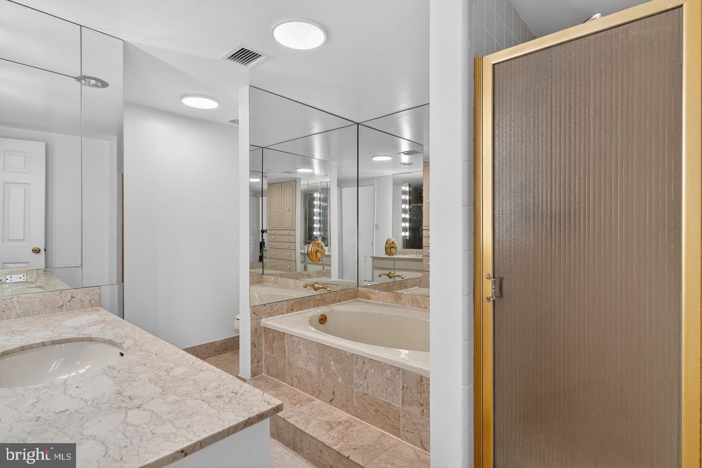 4200 Massachusetts Ave Nw #402 Property Photo 12