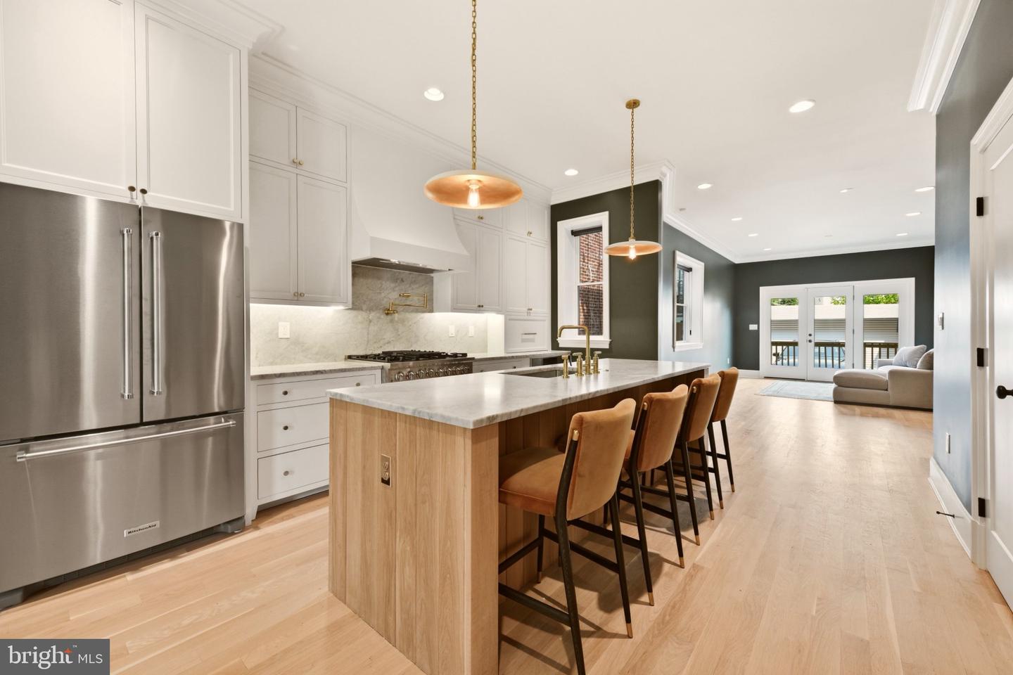25 T St Nw Property Photo 1
