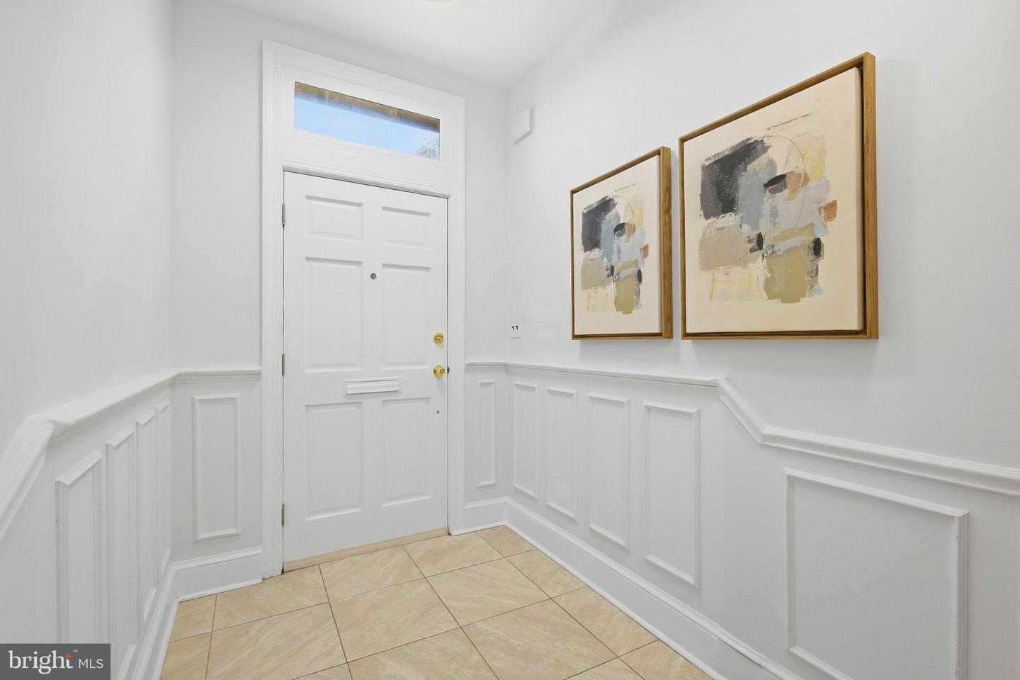 820 North Carolina Ave Se Property Photo 2