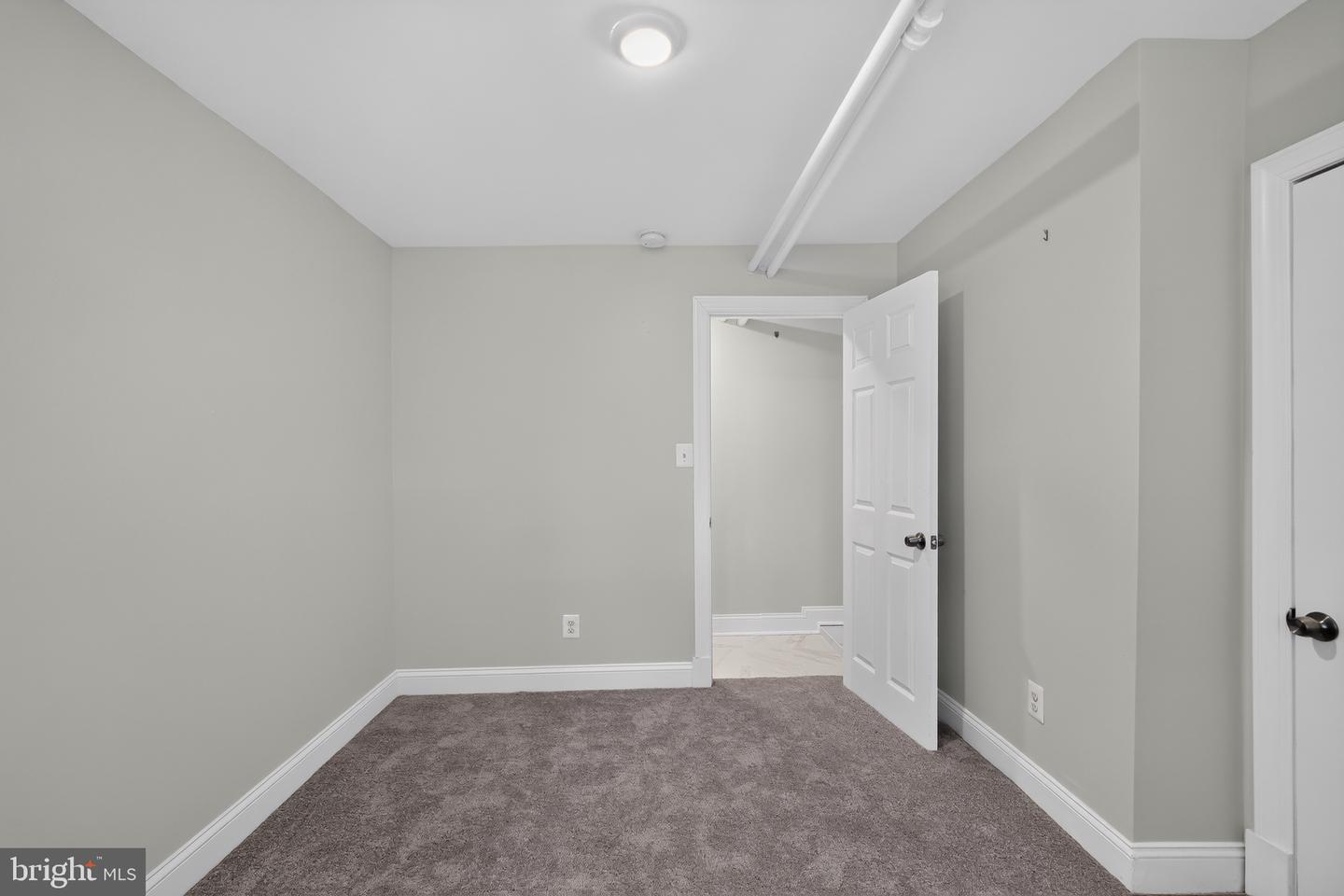 820 North Carolina Ave Se Property Photo 47