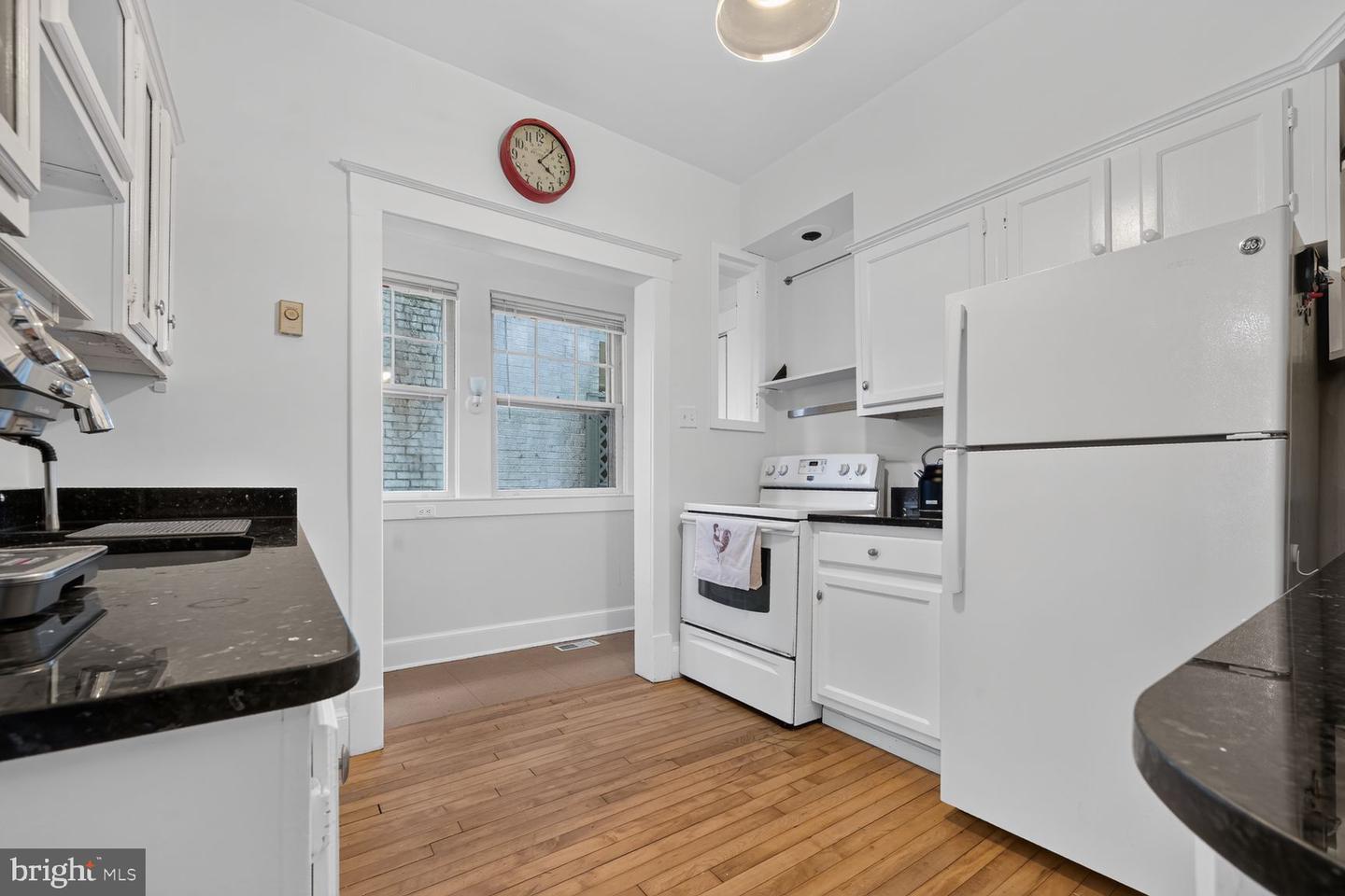 4423 P St Nw Property Photo 6