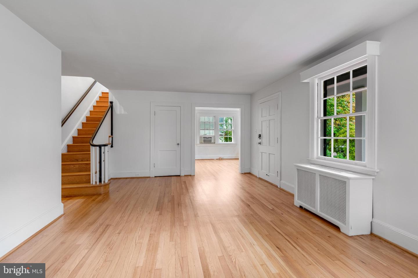 4215 Chesapeake St Nw Property Photo 5