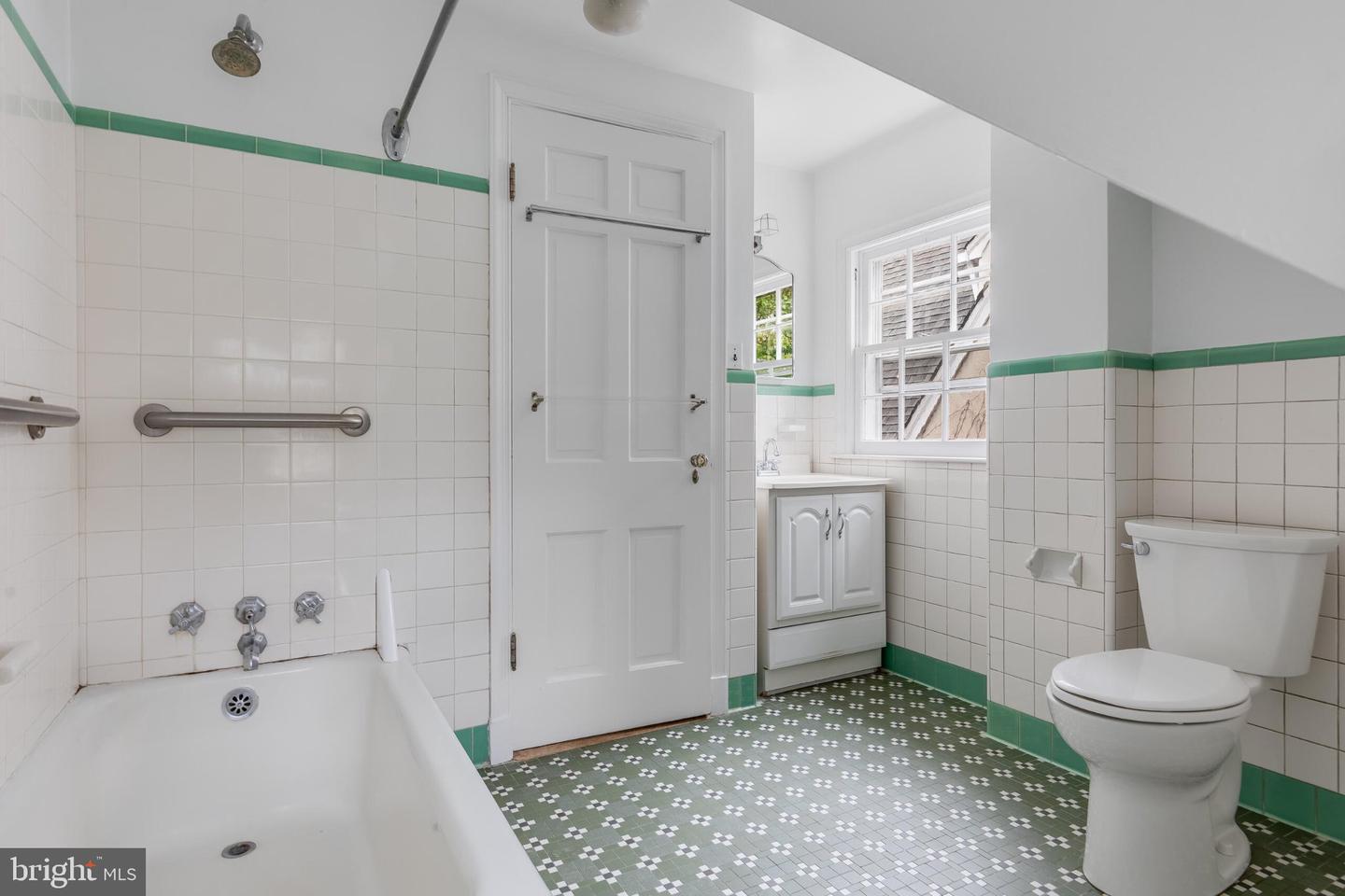 4215 Chesapeake St Nw Property Photo 28