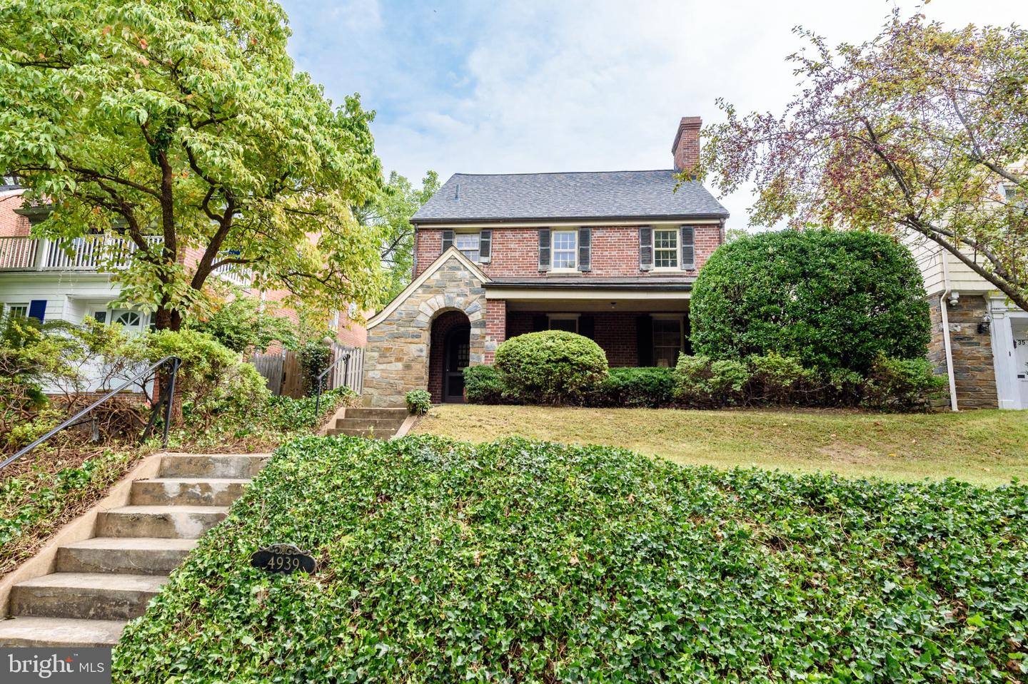 4939 MASSACHUSETTS AVE NW Property Photo 1